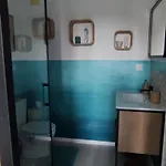 Chambre Avec Tropezienne Vue Mer A L'Ayguade ,Climatisee ,Parking Gratuit Et Proche Aeroport * הייר