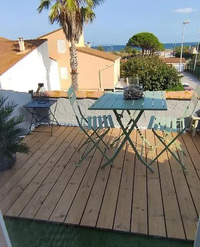 Pansiyon Chambre Avec Tropezienne Vue Mer A L'Ayguade ,Climatisee ,Parking Gratuit Et Proche Aeroport *
